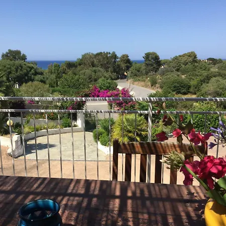 Ferienhaus Maison Vue Mer Et Montagne Lumio (Corsica)